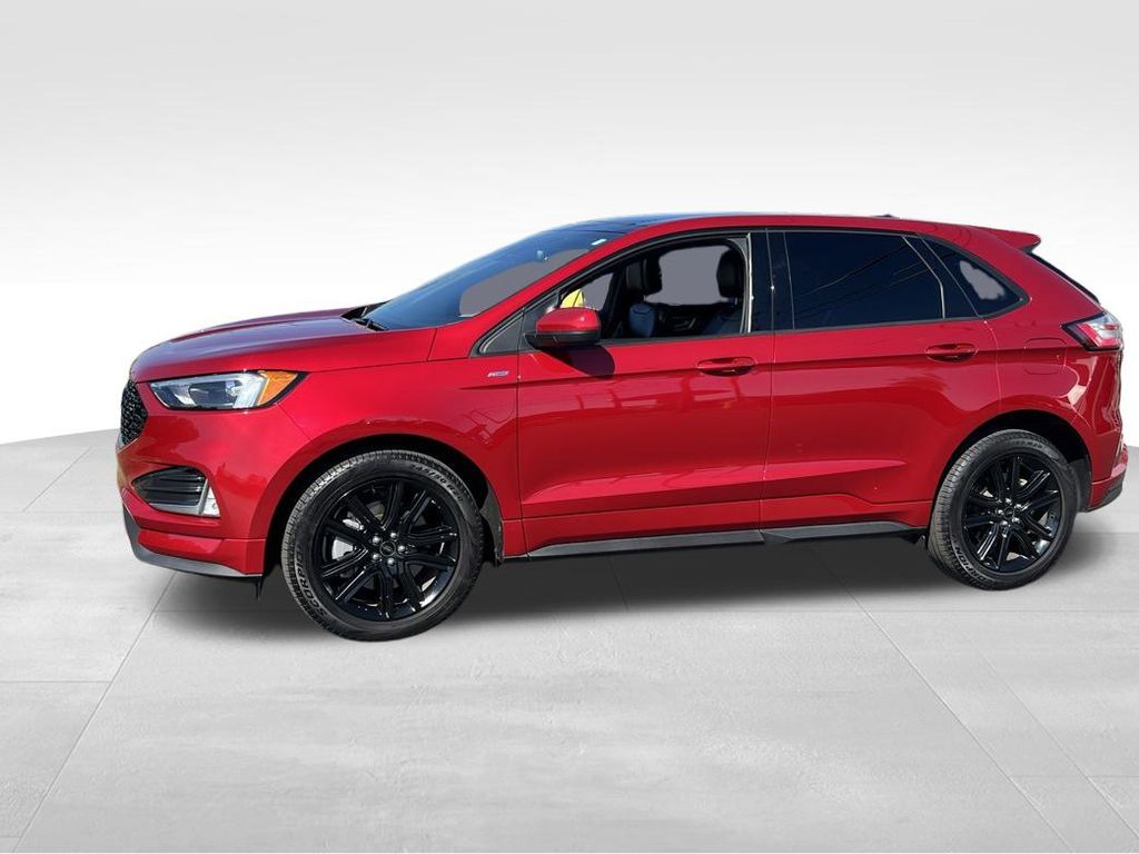 2024 Ford Edge ST photo 3