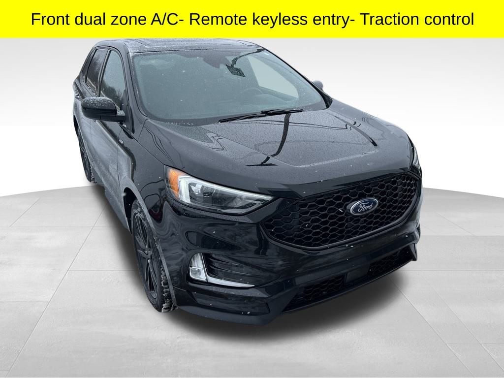 Used 2024 Ford Edge ST Line with VIN 2FMPK4J91RBA57375 for sale in Adrian, MI