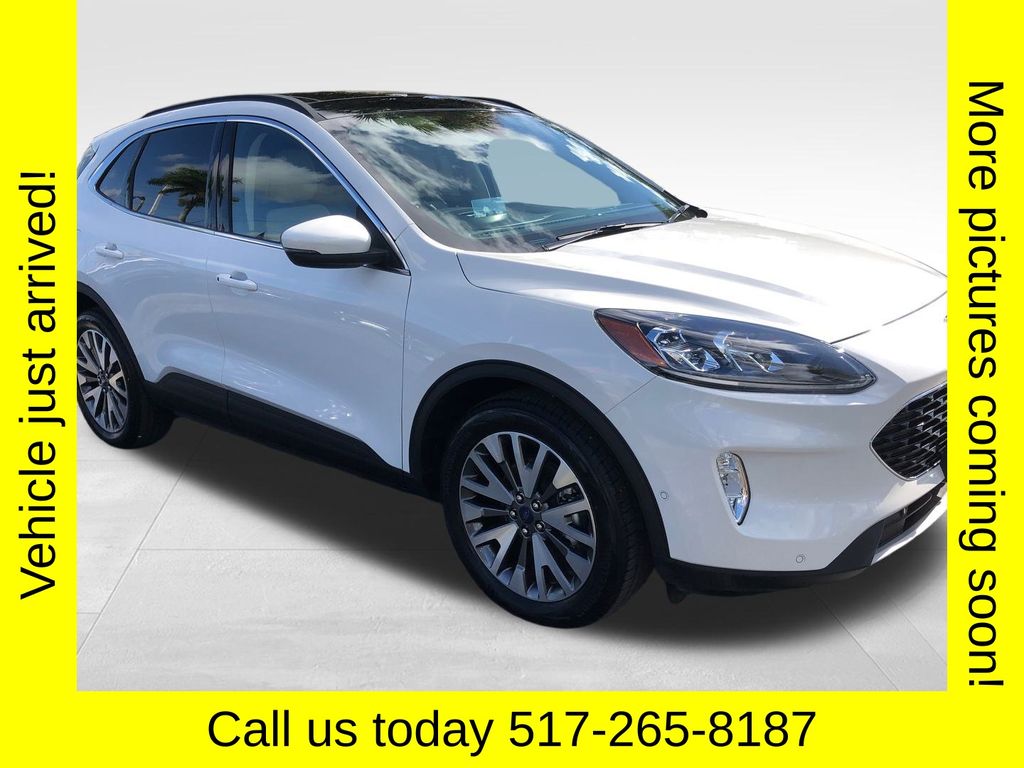 2020 Ford Escape Titanium