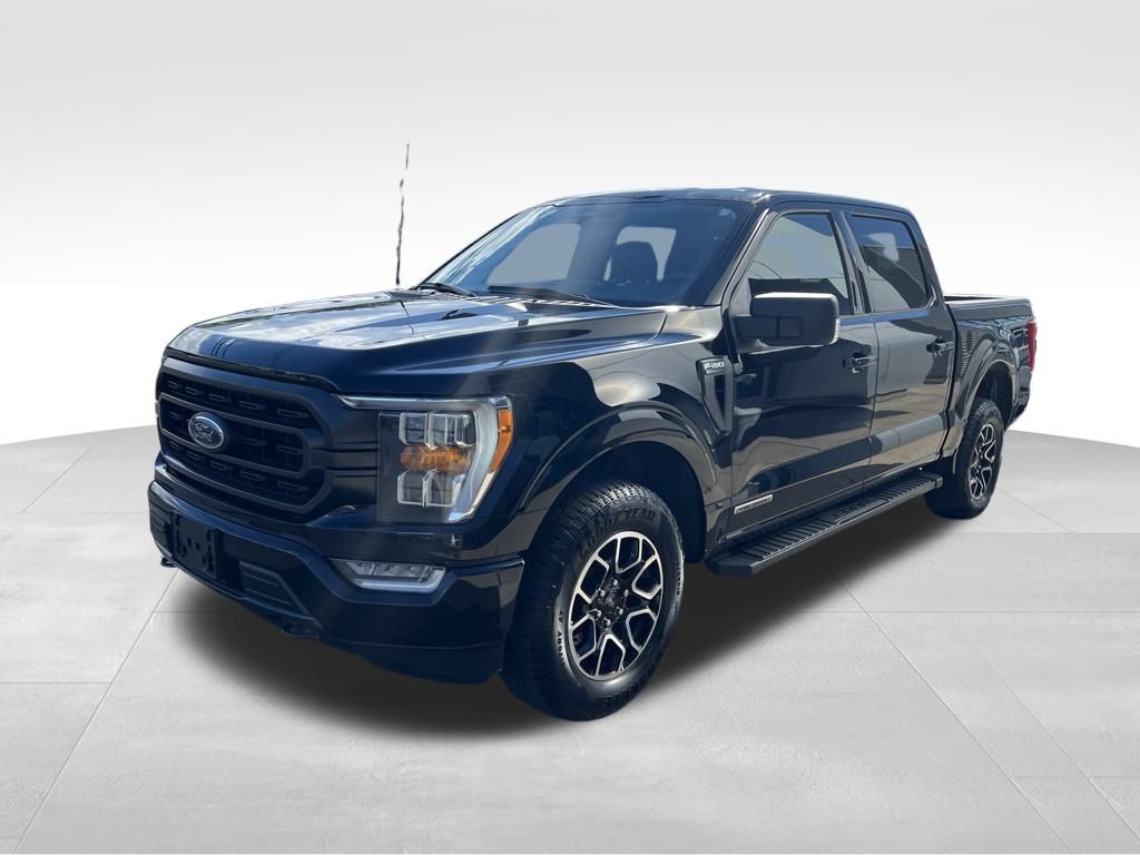2023 Ford F-150 XLT photo 2