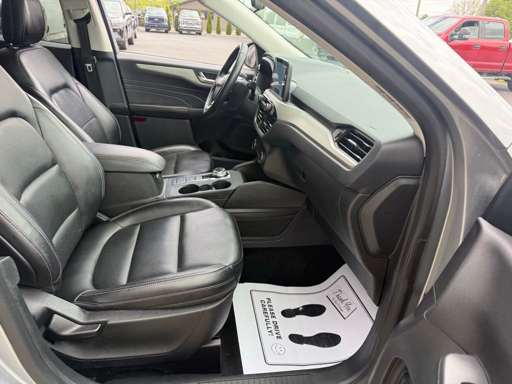 2021 Ford Escape SEL - Photo 11