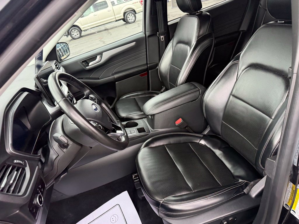 2024 Ford Escape Platinum - Photo 21