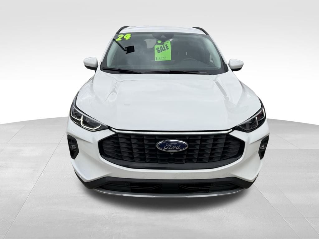 Used 2024 Ford Escape Platinum SUV