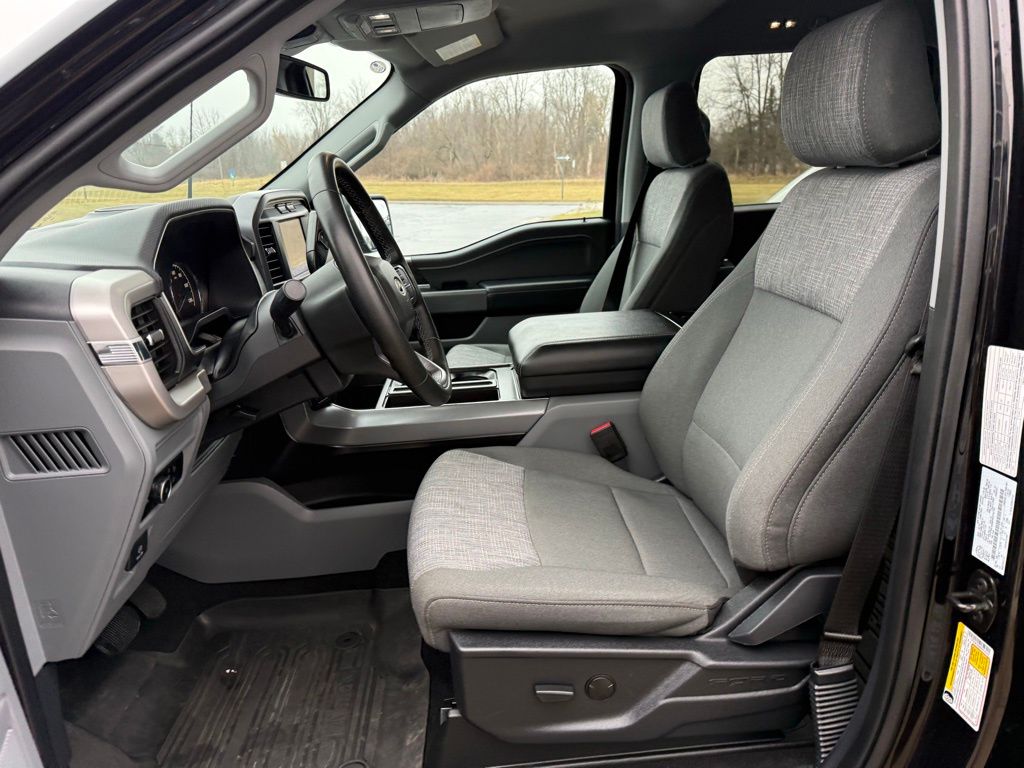 2023 Ford F-150 XLT - Photo 22