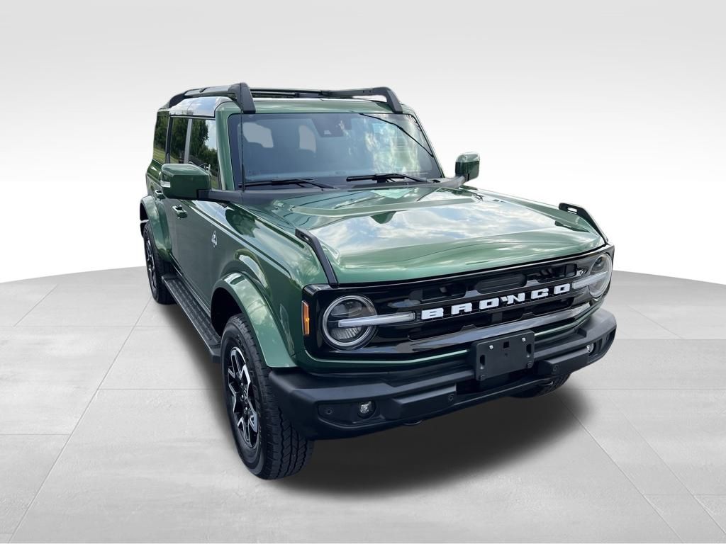 Used 2024 Ford Bronco 4-Door Outer Banks with VIN 1FMDE8BH3RLB05692 for sale in Adrian, MI