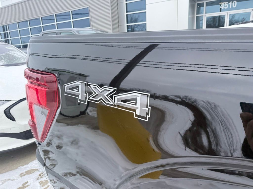 2025 Ford F-150 XLT - Photo 15