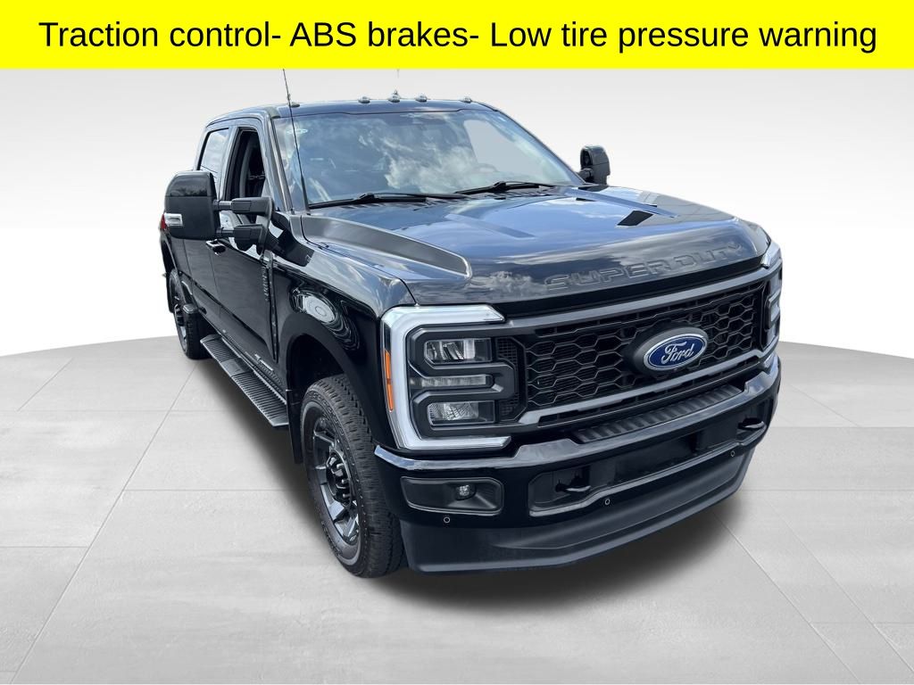 2023 Ford F-250 photo 2