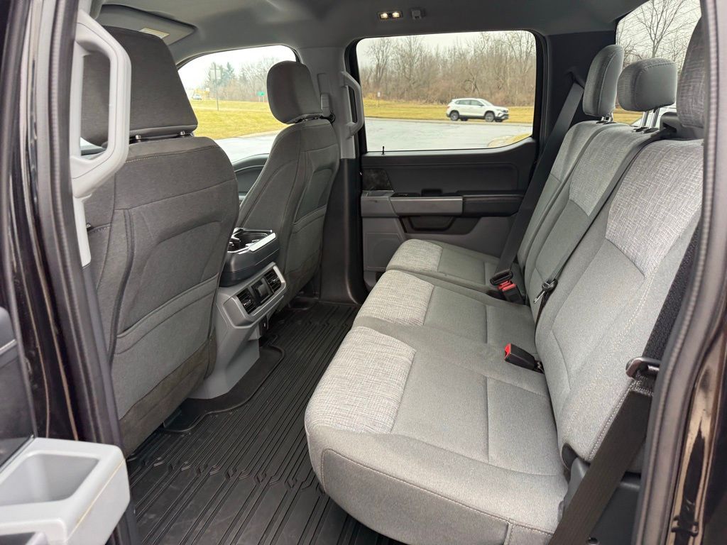 2023 Ford F-150 XLT - Photo 19