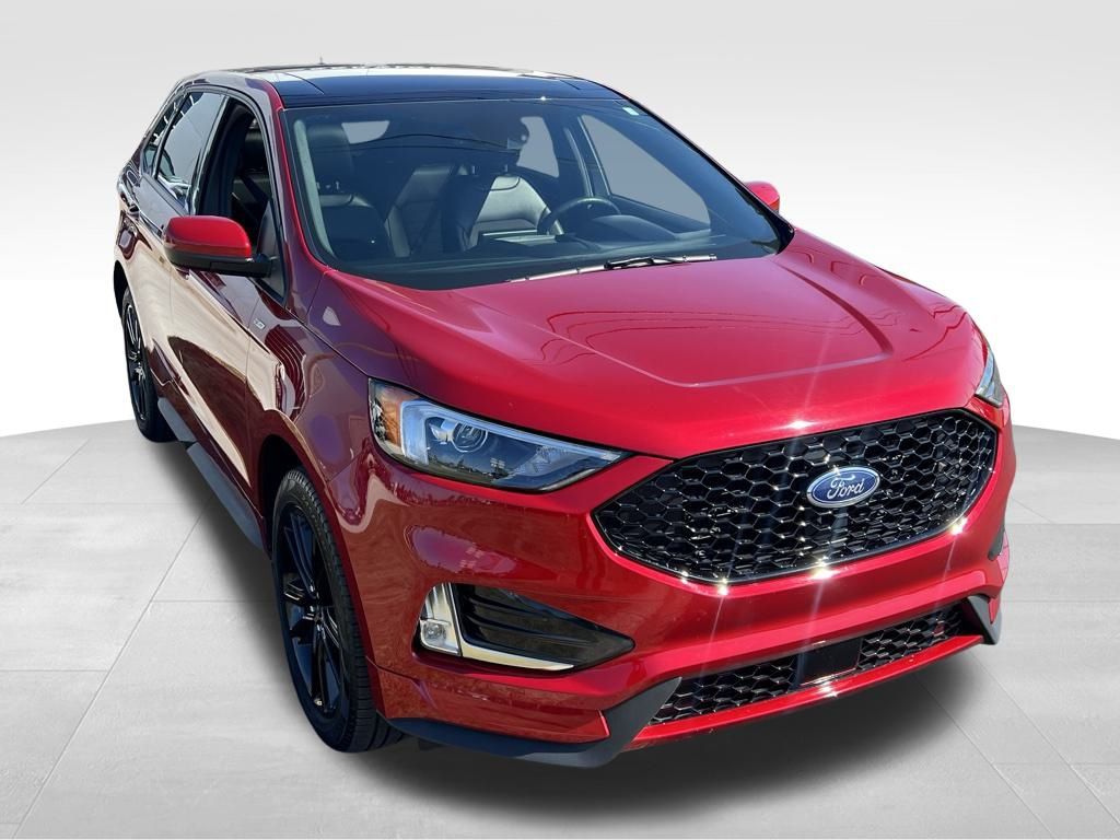 2024 Ford Edge ST photo 2
