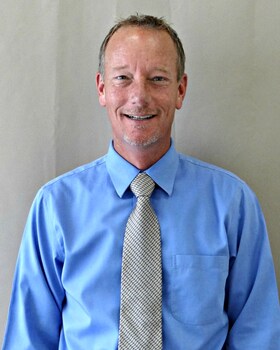 Staff member Richard Follis from ID_92e76d5681e7