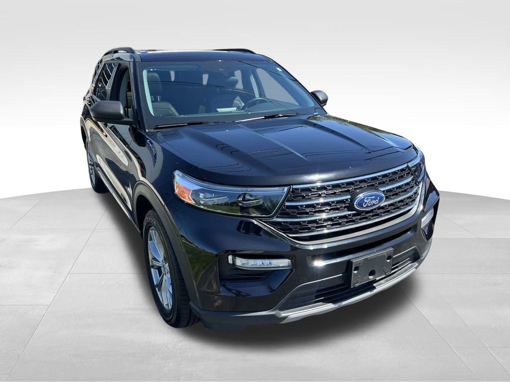 Used 2023 Ford Explorer XLT with VIN 1FMSK8DH4PGB09351 for sale in Adrian, MI