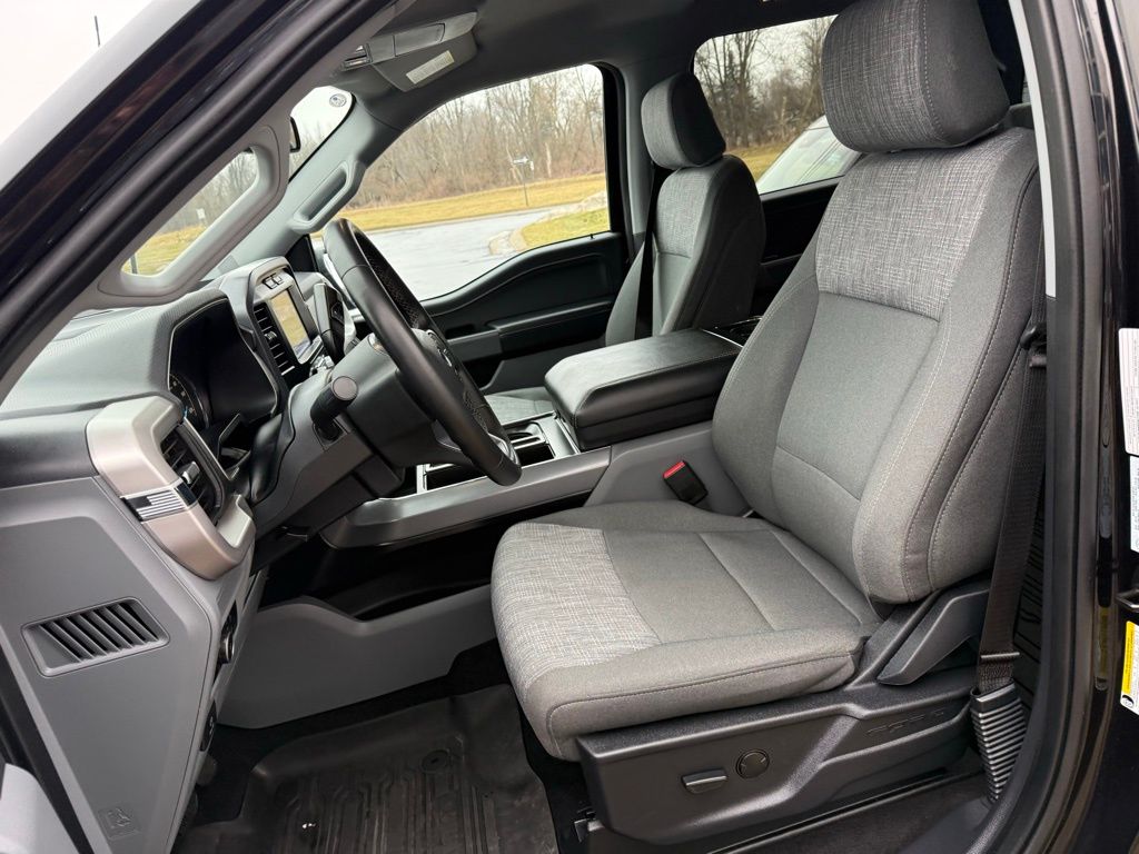 2023 Ford F-150 XLT - Photo 23