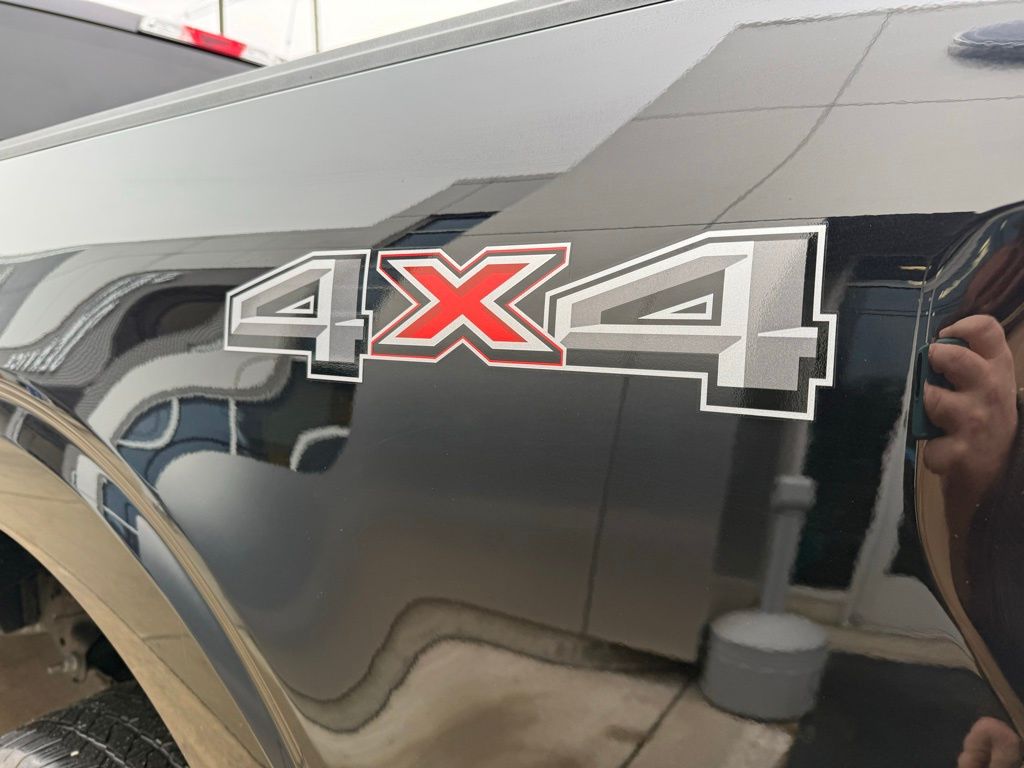 2023 Ford F-150 XLT - Photo 16