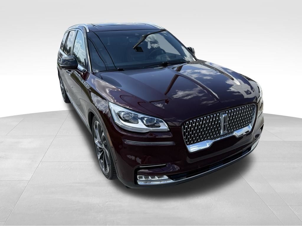 5LM5J7XC9NGL18895