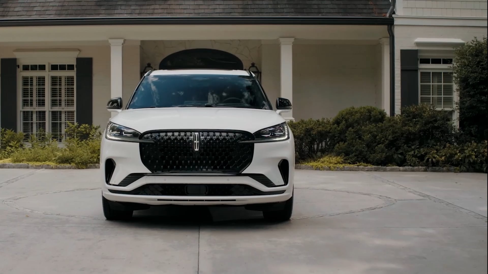 2026 Lincoln Aviator