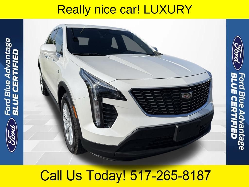 2023 Cadillac XT4 Luxury AWD's photo