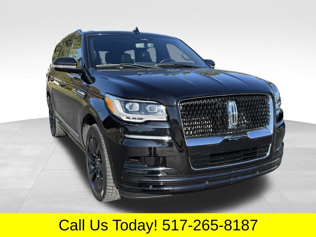 2022 Lincoln Navigator Reserve's photo