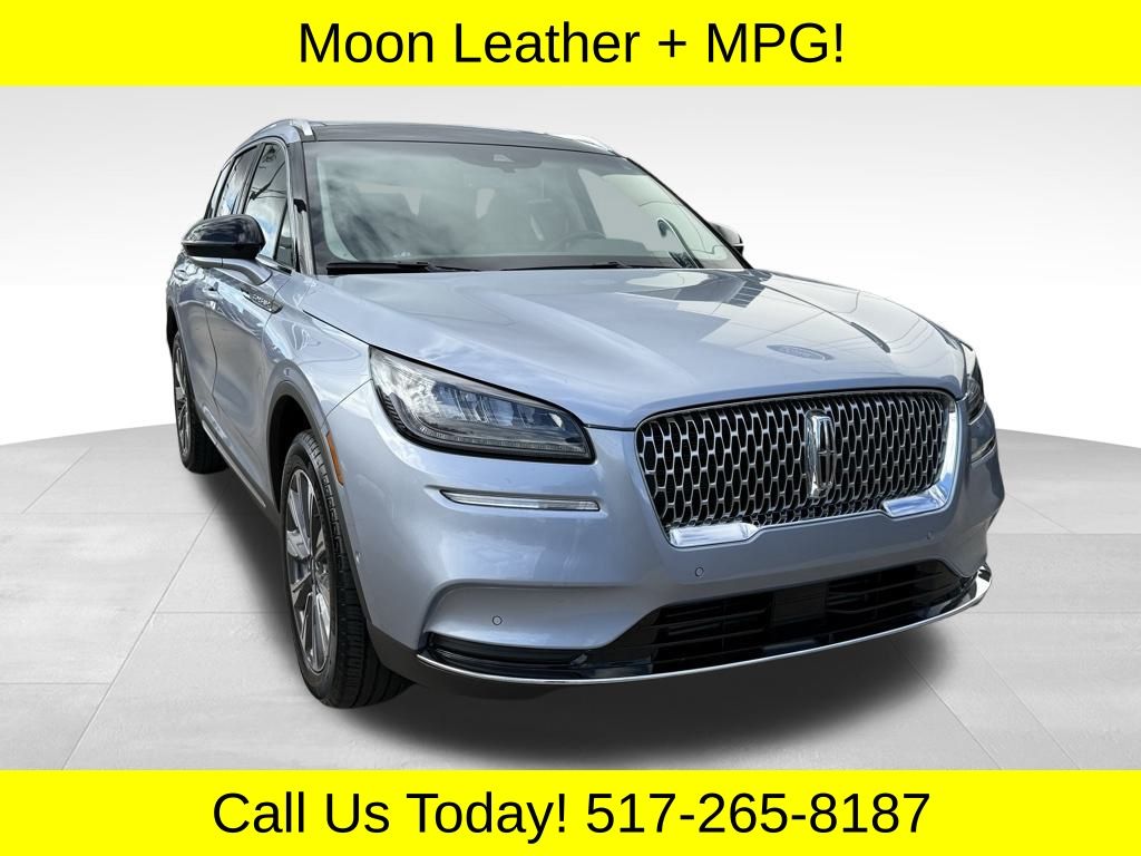 2022 Lincoln Corsair Reserve's photo