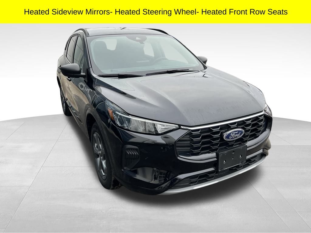 Used 2024 Ford Escape ST-Line with VIN 1FMCU9MN1RUA26779 for sale in Adrian, MI
