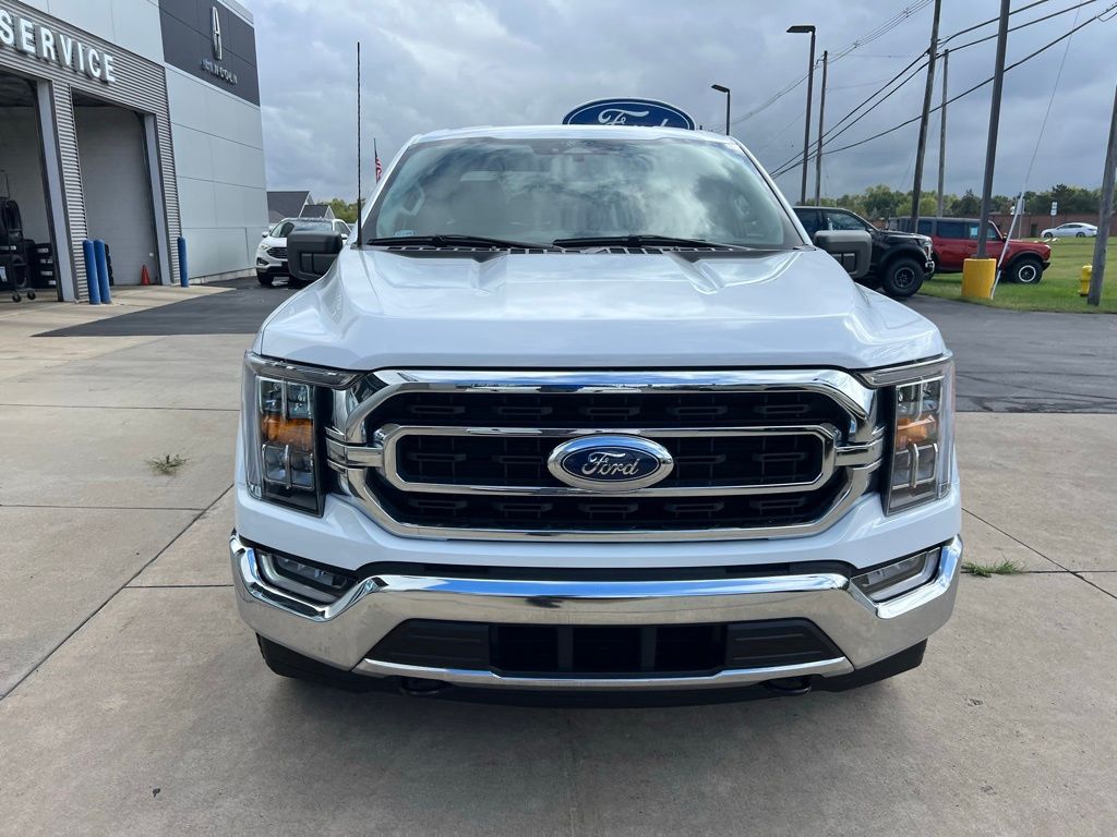 2022 Ford F-150 XLT photo 3