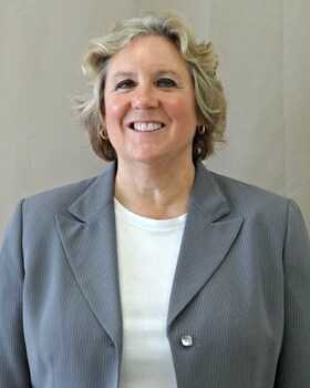 Staff member Beth Noden from ID_92e76d5681e7