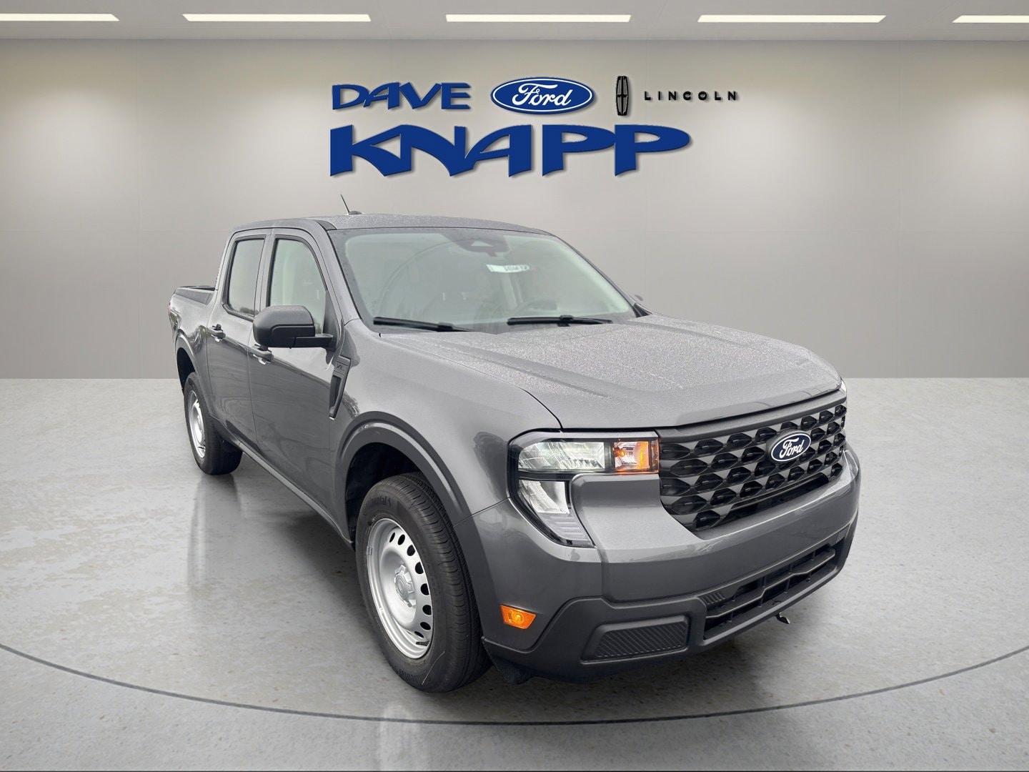 2025 Ford Maverick XL's photo