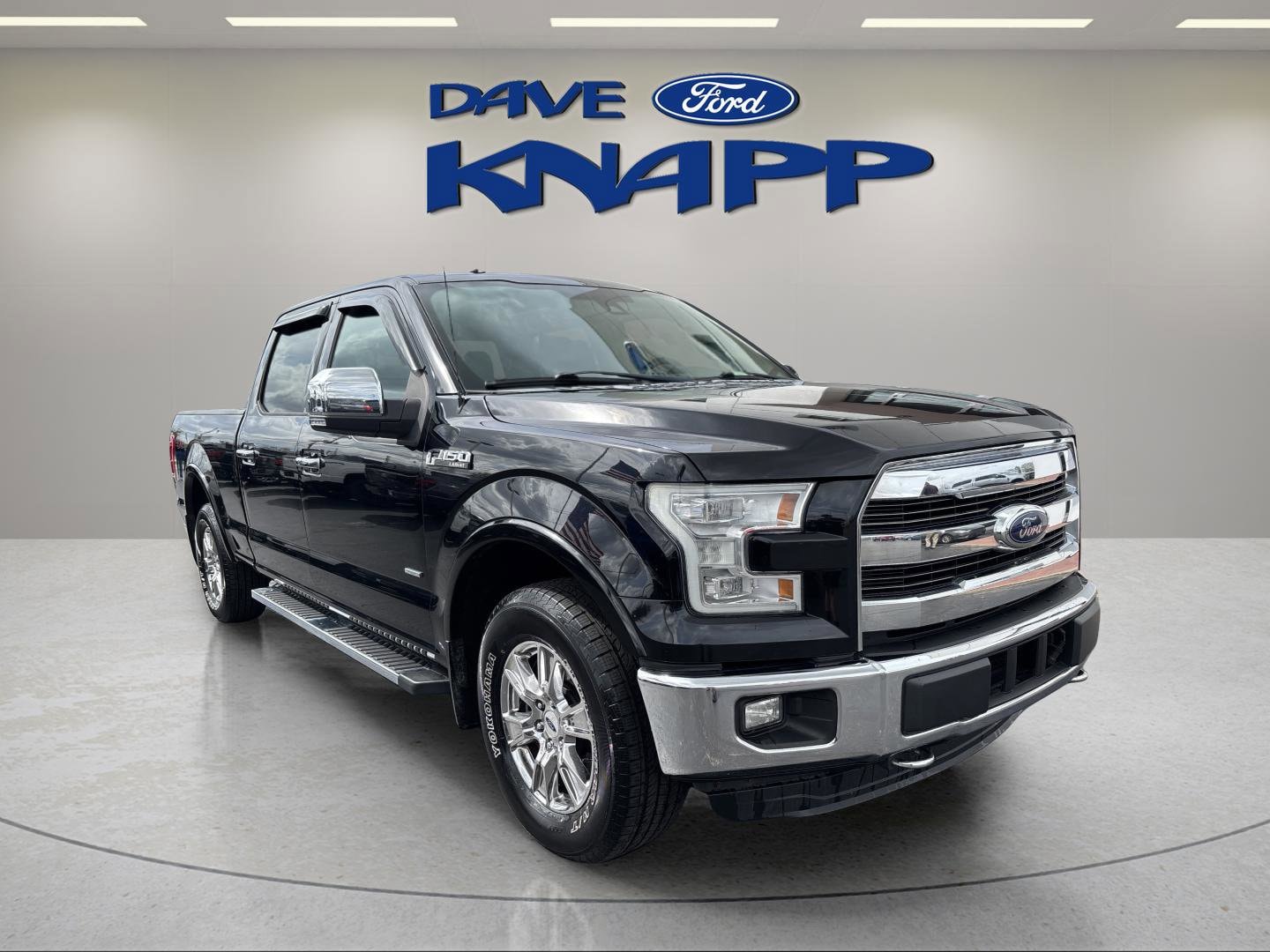 2016 Ford F-150 Lariat 4x4 SuperCrew 145 in's photo