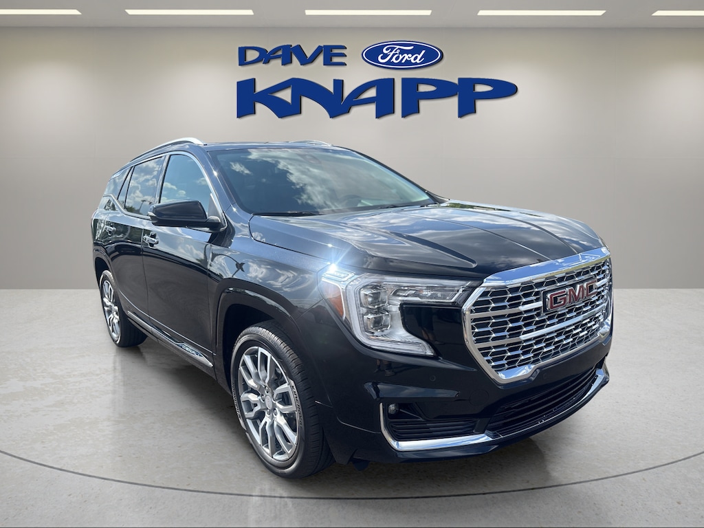 Used 2024 GMC Terrain Denali SUV