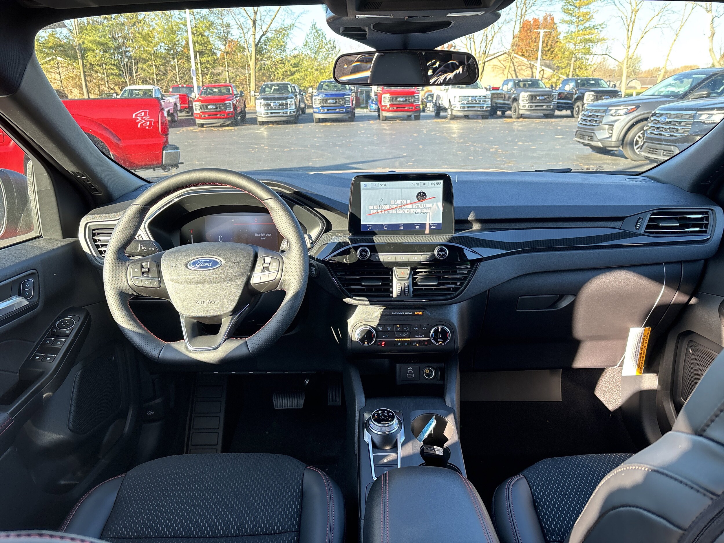 2026 Ford Escape ST-Line photo 2