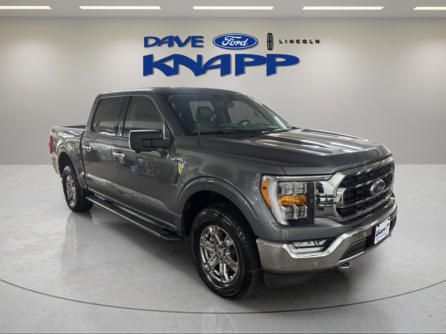 2021 Ford F-150 XLT's photo