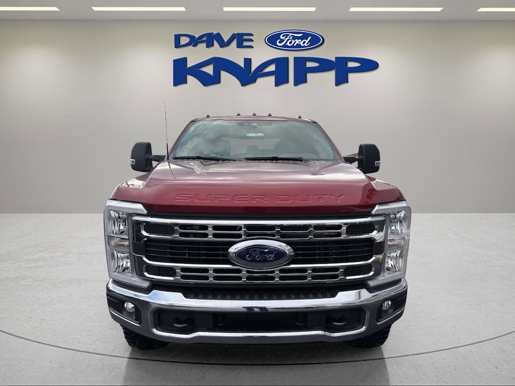 New 2026 Ford F-350 XLT Truck Crew Cab