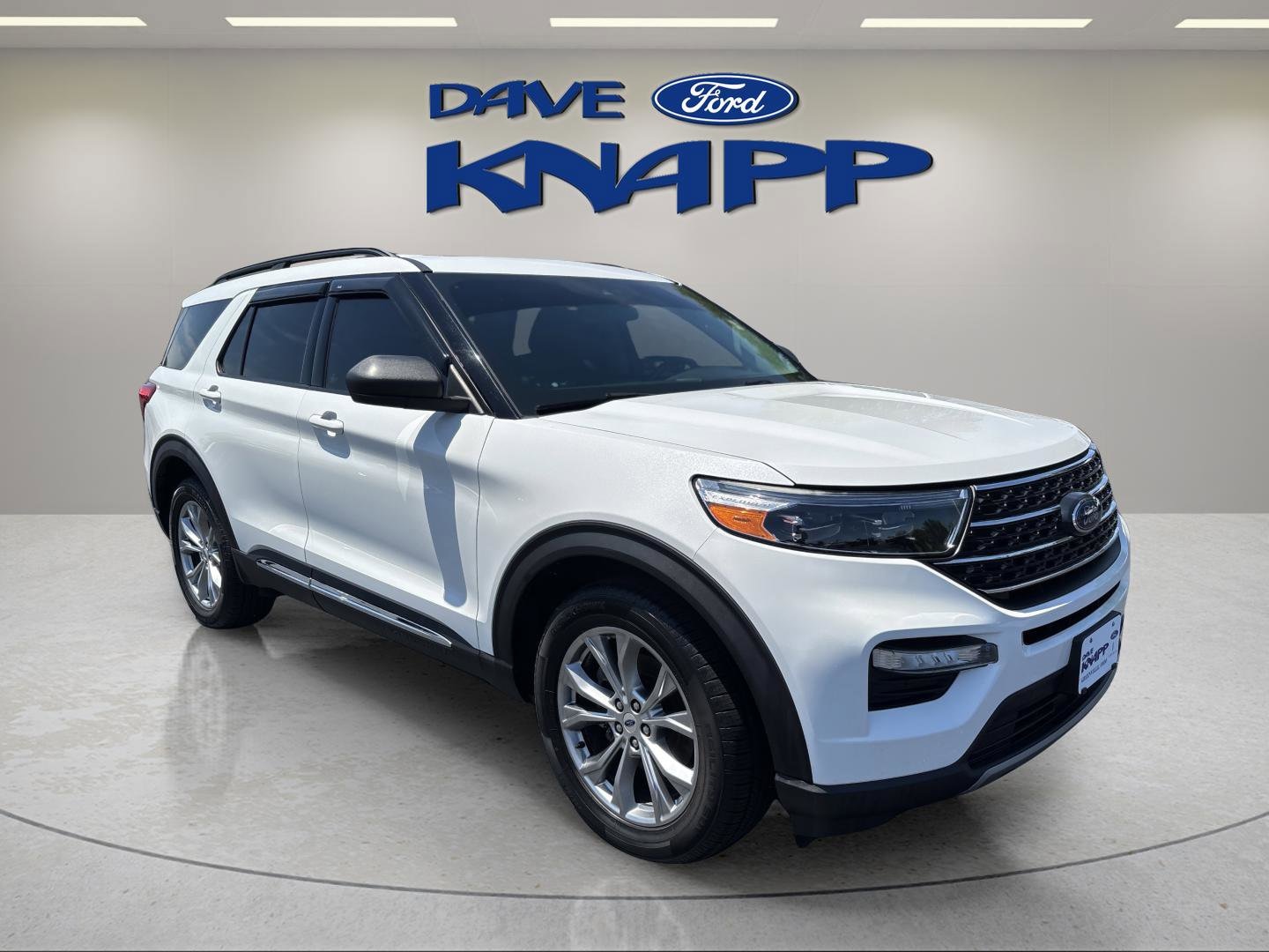 2020 Ford Explorer XLT 4WD's photo