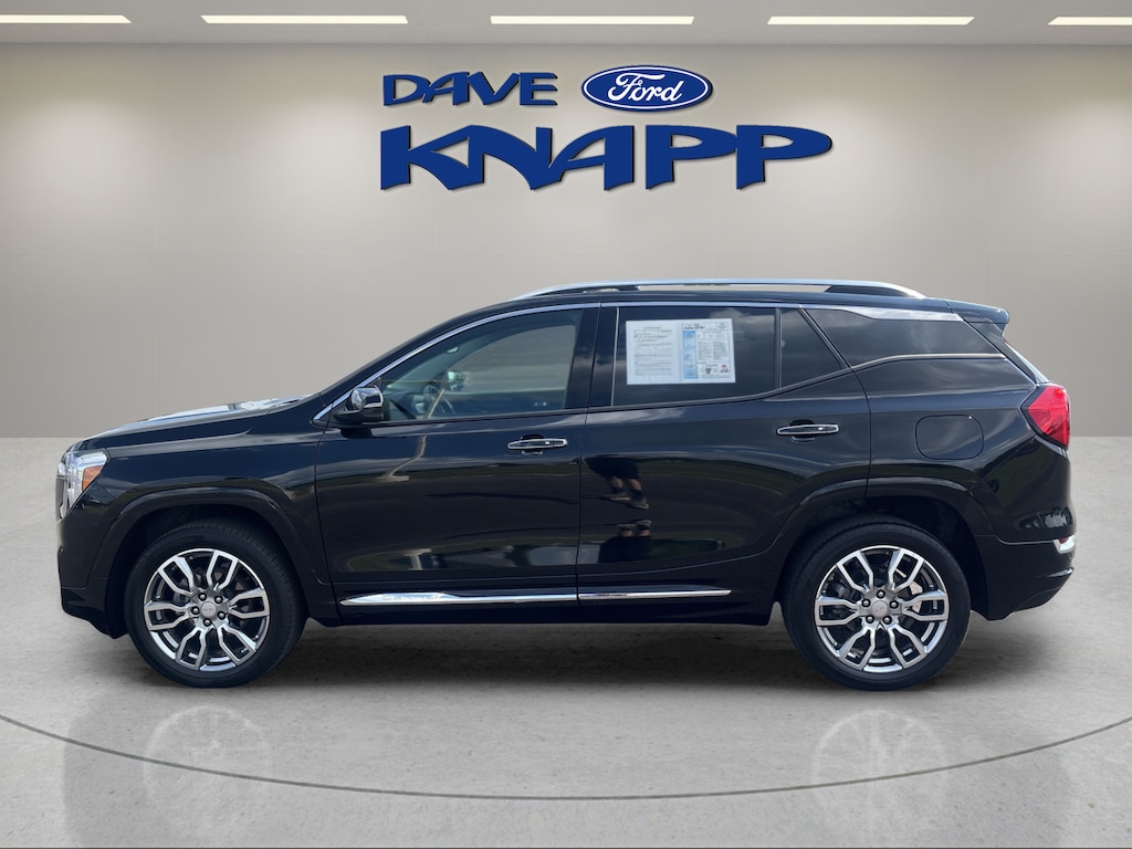 Used 2024 GMC Terrain Denali SUV