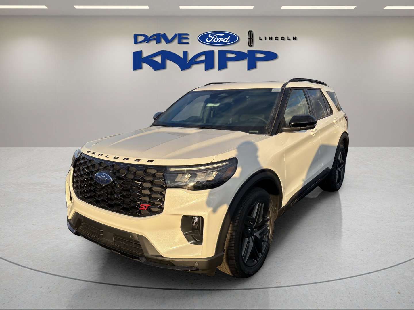 2026 Ford Explorer ST photo 3