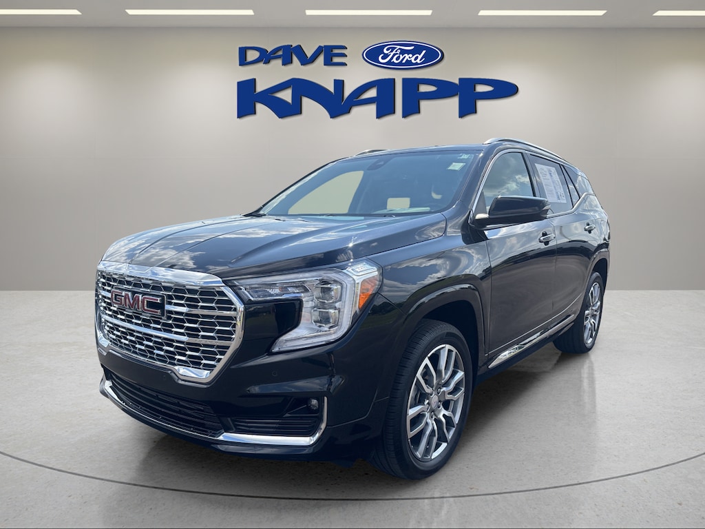 Used 2024 GMC Terrain Denali SUV