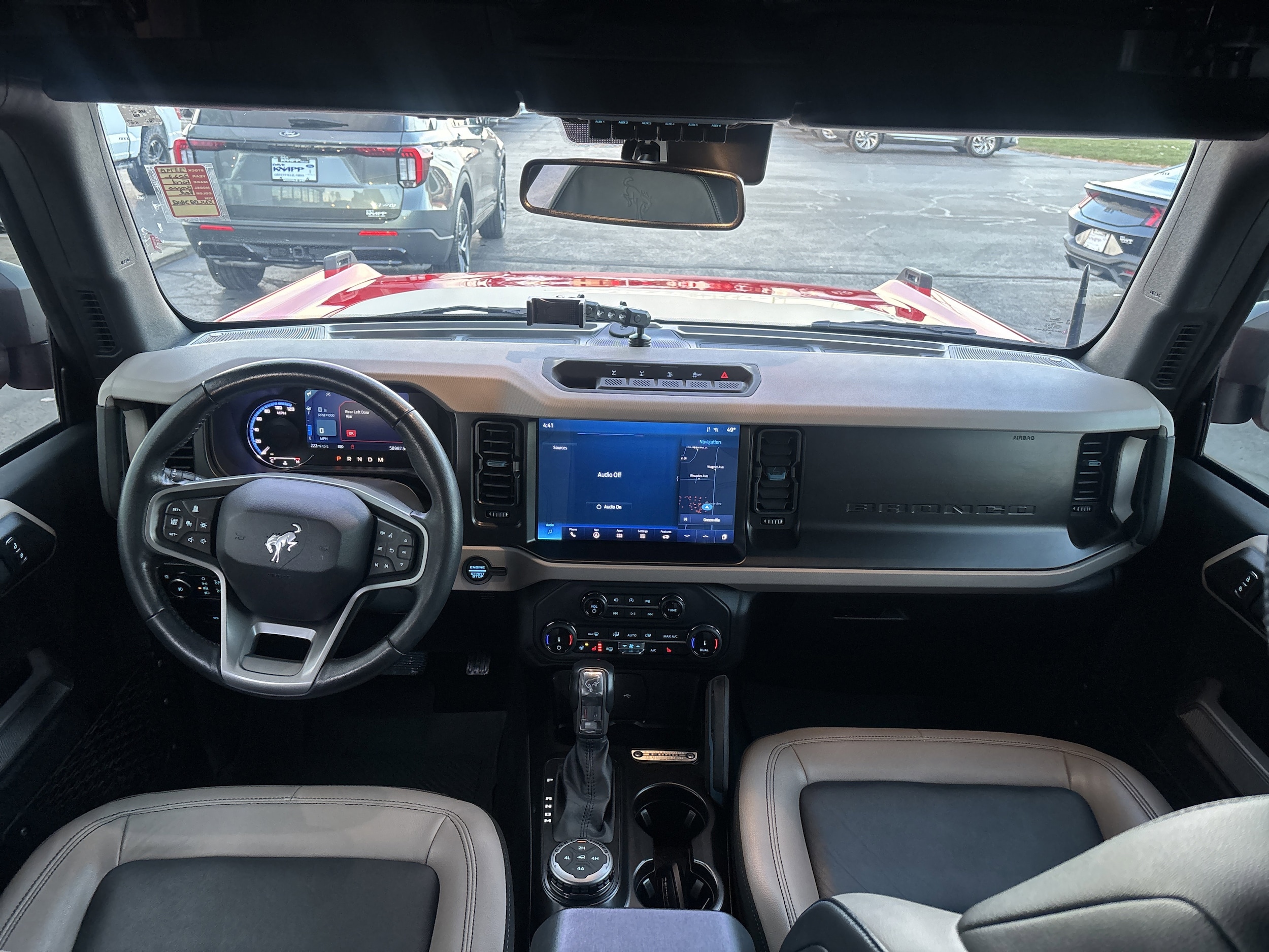 2022 Ford Bronco 4-Door Wildtrak's photo