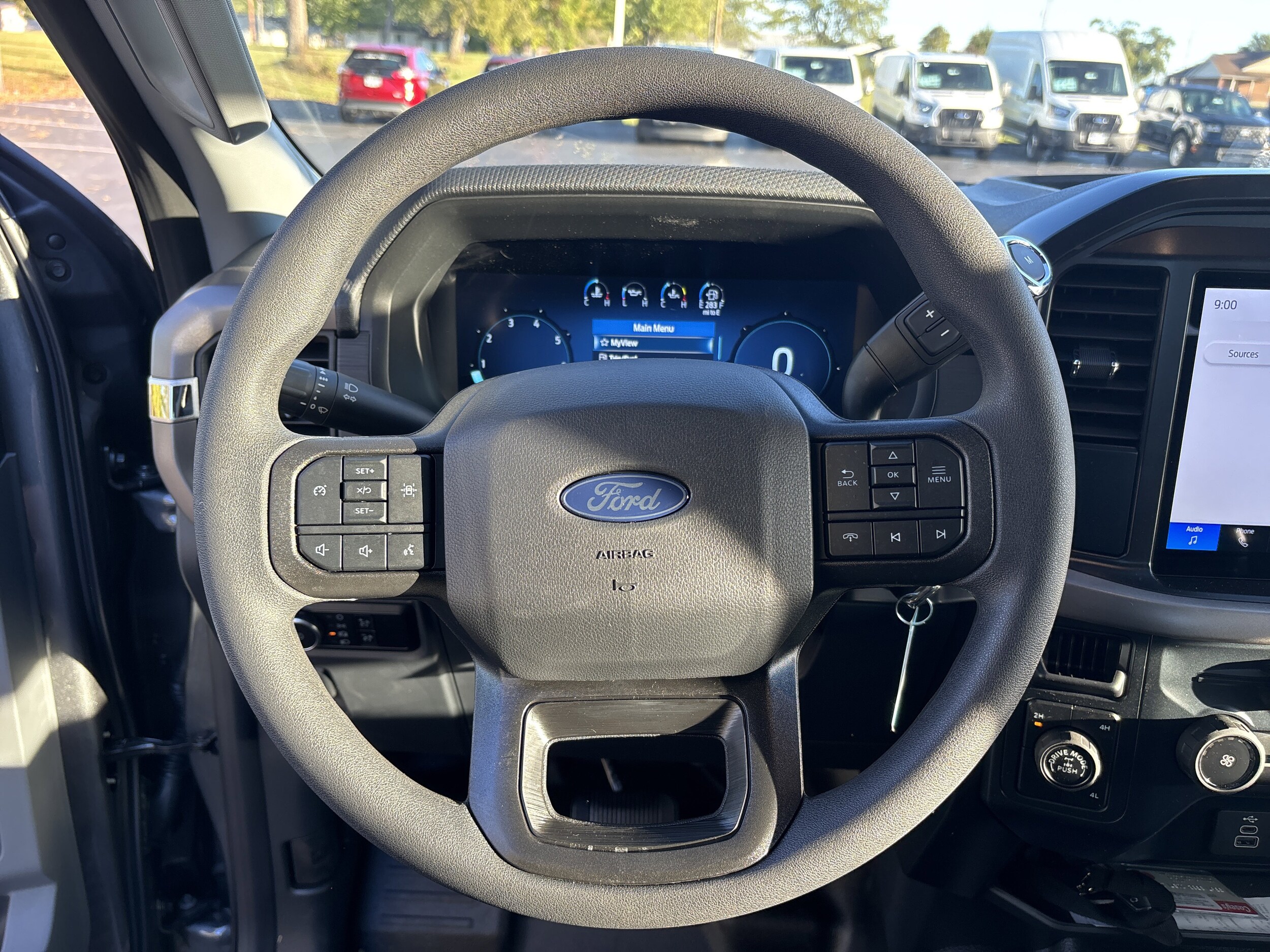 2025 Ford F-150 XL photo 2