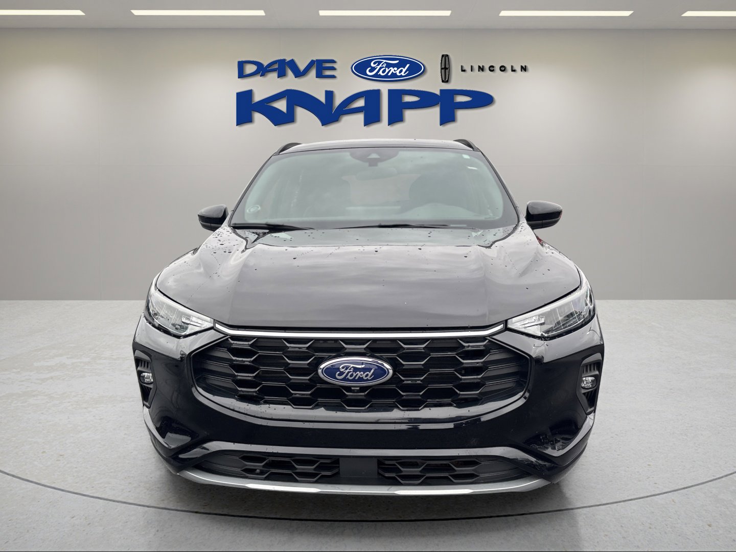 2024 Ford Escape ST-Line Select photo 2