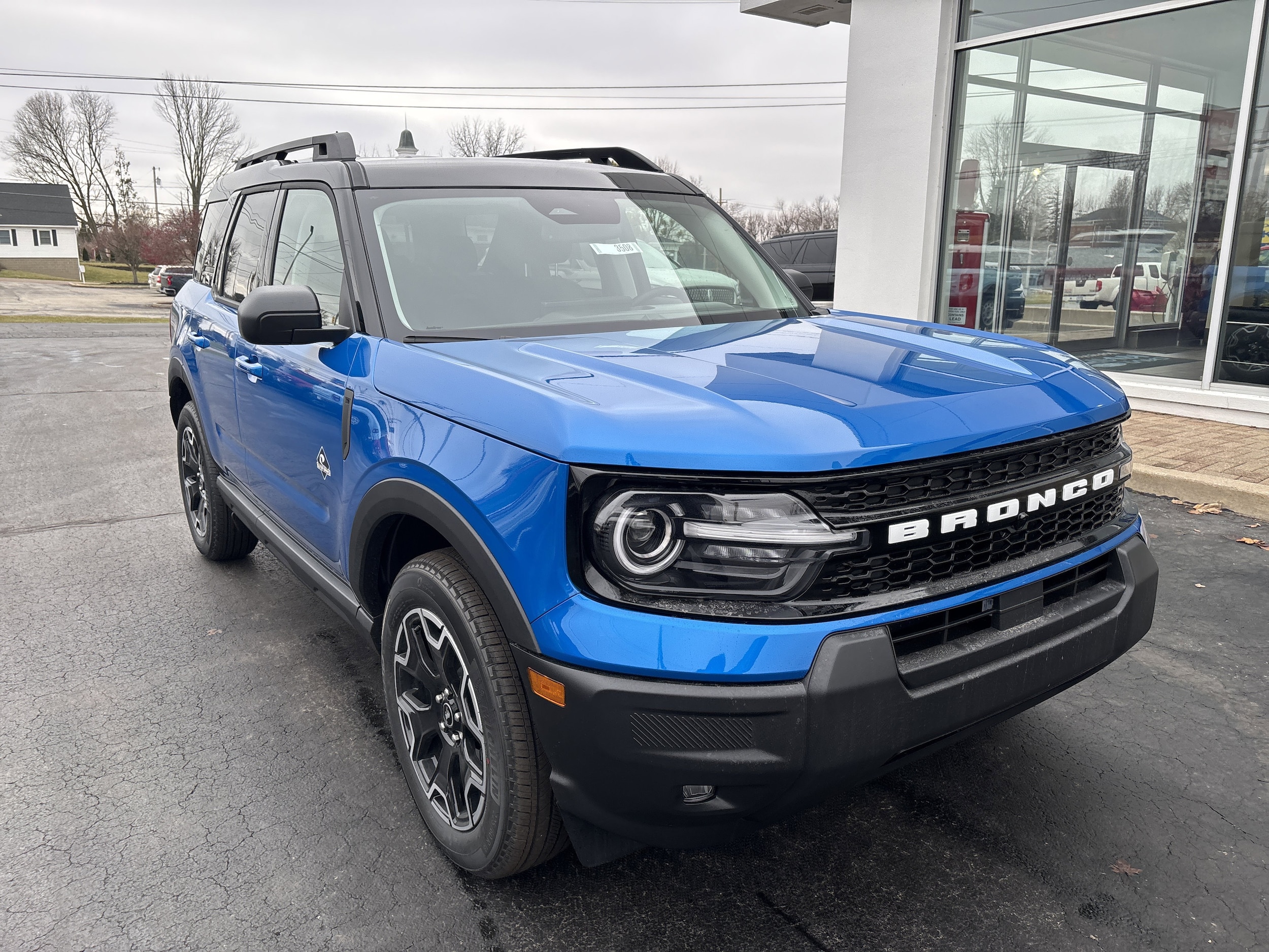 2025 Ford Bronco Sport Outer Banks's photo