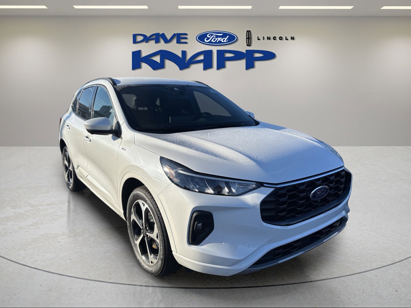 2024 Ford Escape ST-Line Select's photo