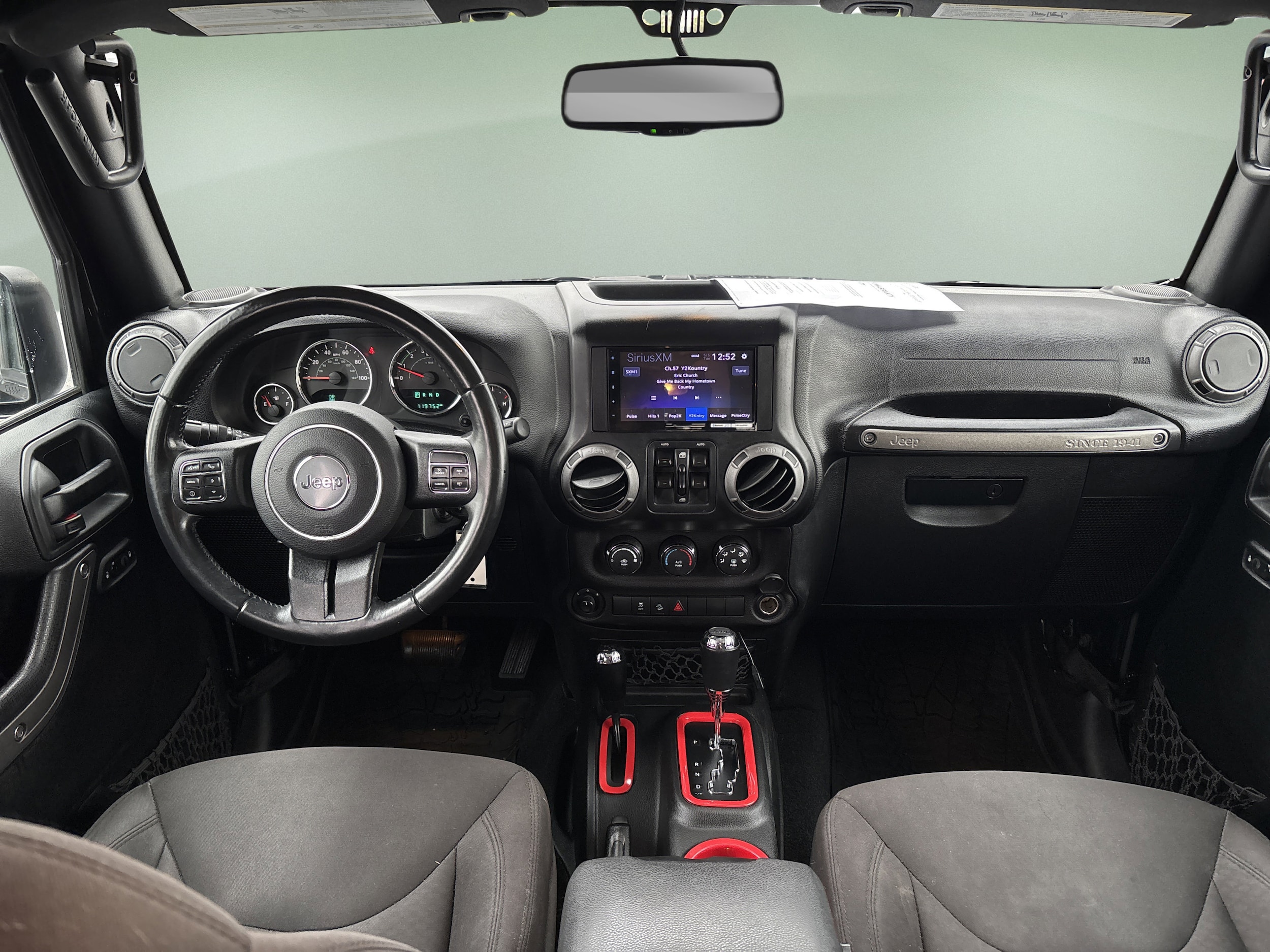 Photo 12