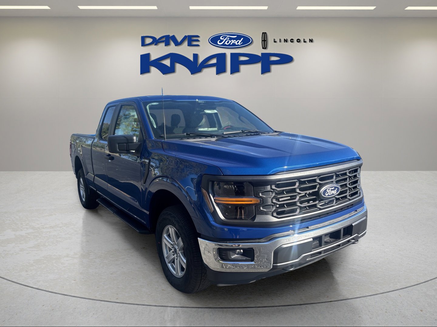 2025 Ford F-150 XL's photo