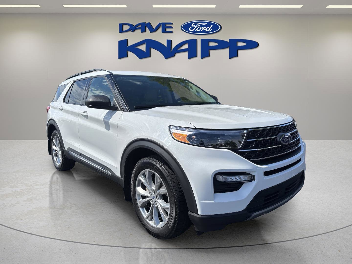 2023 Ford Explorer SUV 