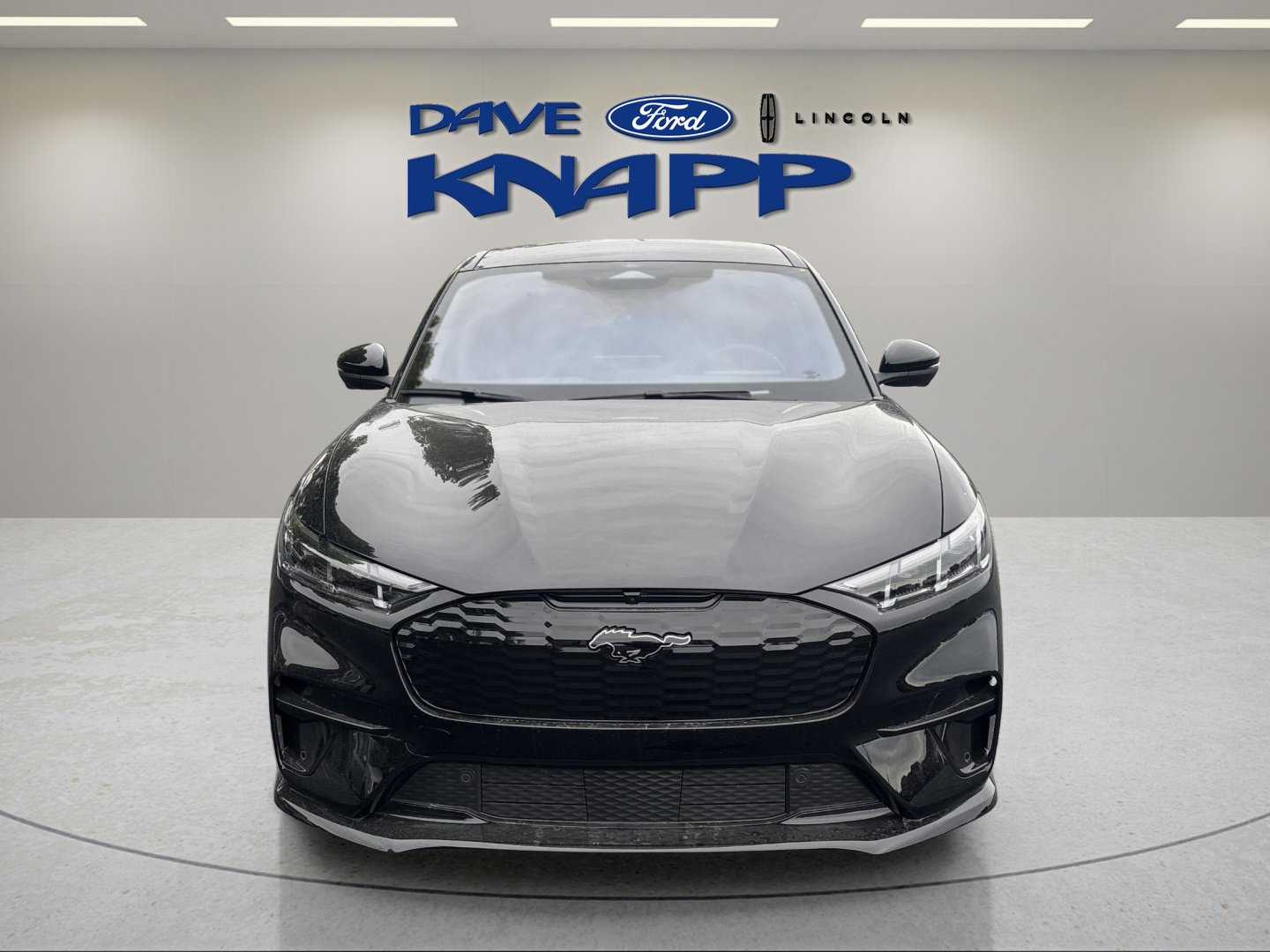 2025 Ford Mustang Mach-E GT photo 3
