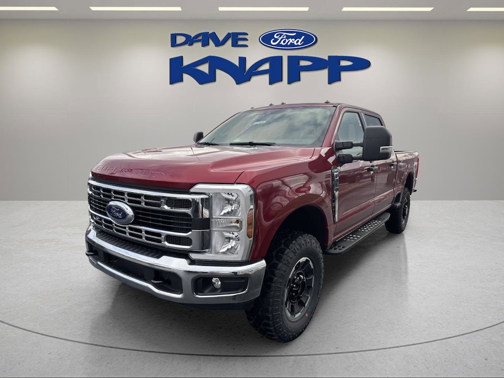 New 2026 Ford F-350 XLT Truck Crew Cab