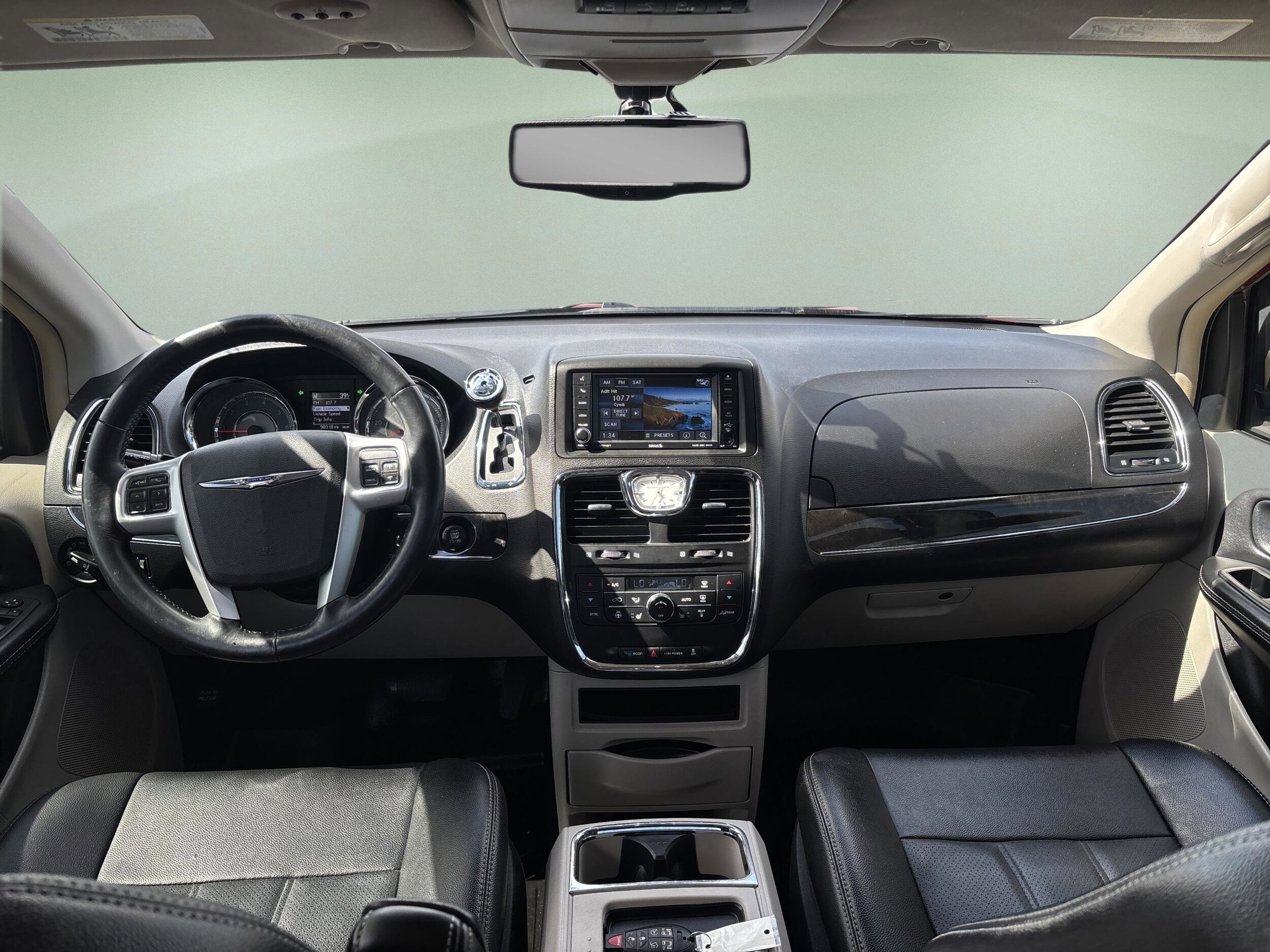 Used 2015 Chrysler Town & Country Touring-L with VIN 2C4RC1CG5FR602257 for sale in Greenville, OH