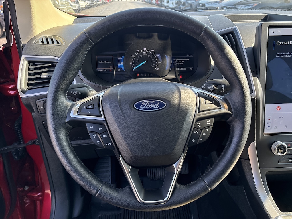 Used 2022 Ford Edge SEL SUV