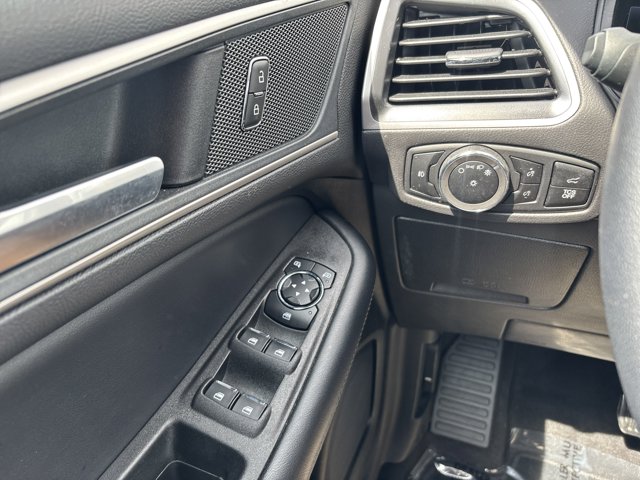 2024 Ford Edge SEL - Photo 8