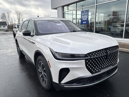 2026 Lincoln Nautilus Premiere CROSSOVERS