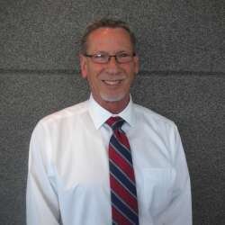 Staff member Dave Knapp from ID_f5caff7d9d21